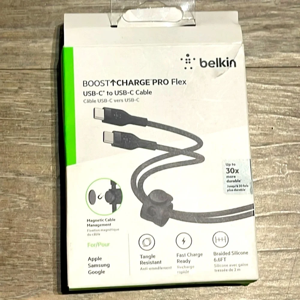 Usb-c to usb-c charger belkin in 6 ft